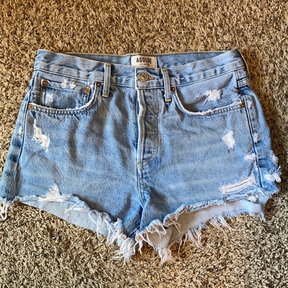 CUTEST agolde shorts!!